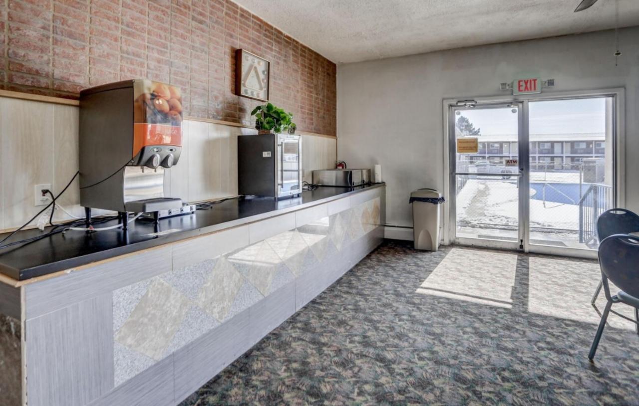 Americas Best Value Inn Greeley Evans Exterior foto